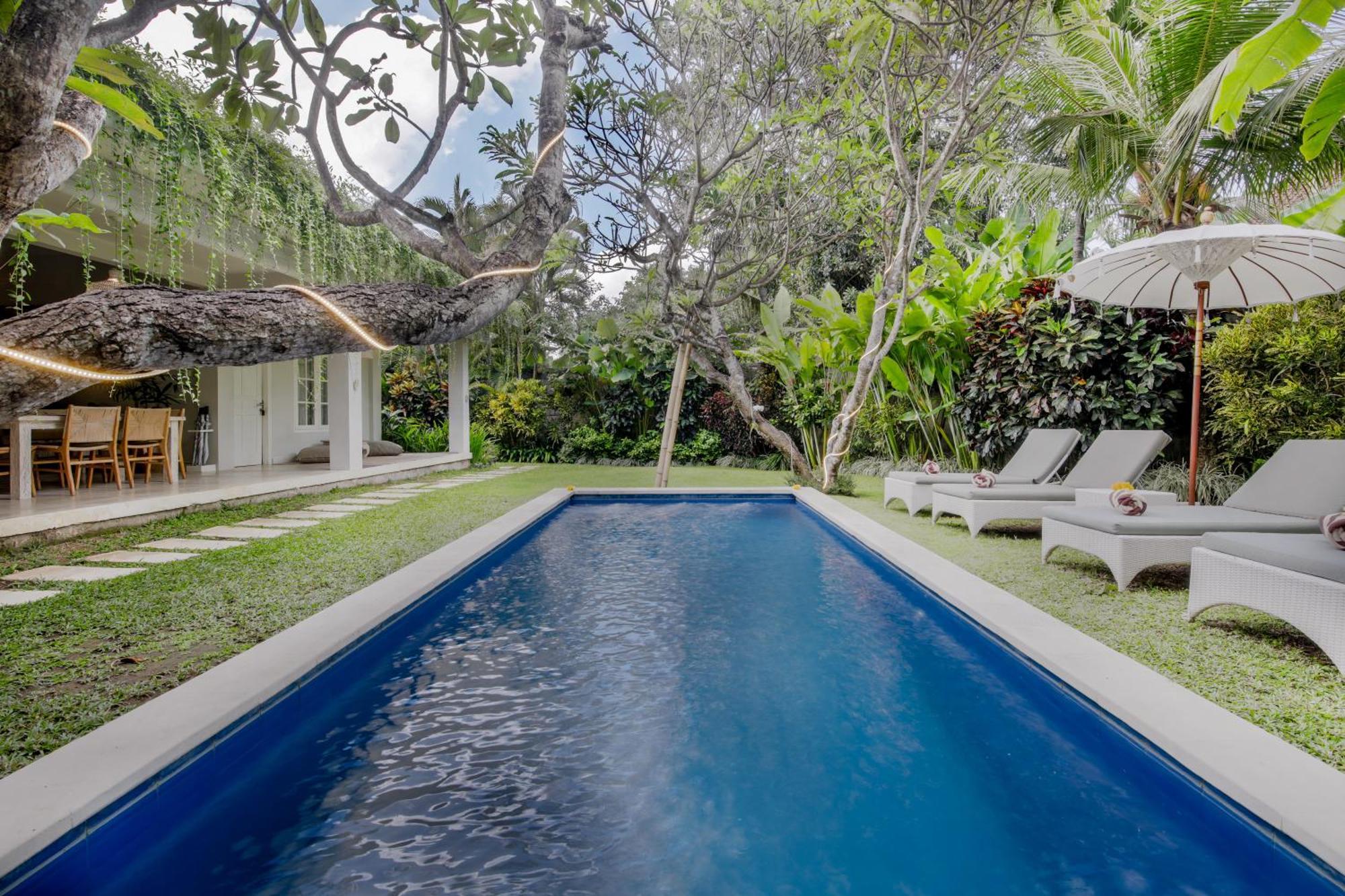 Villa Lodek Deluxe Seminyak Eksteriør bilde