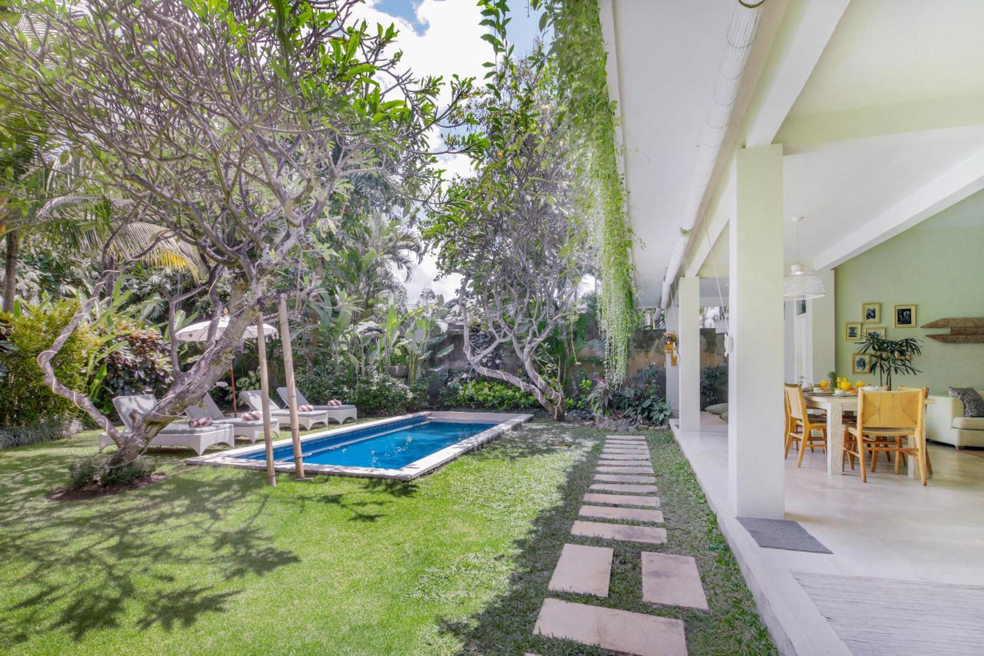 Villa Lodek Deluxe Seminyak Eksteriør bilde