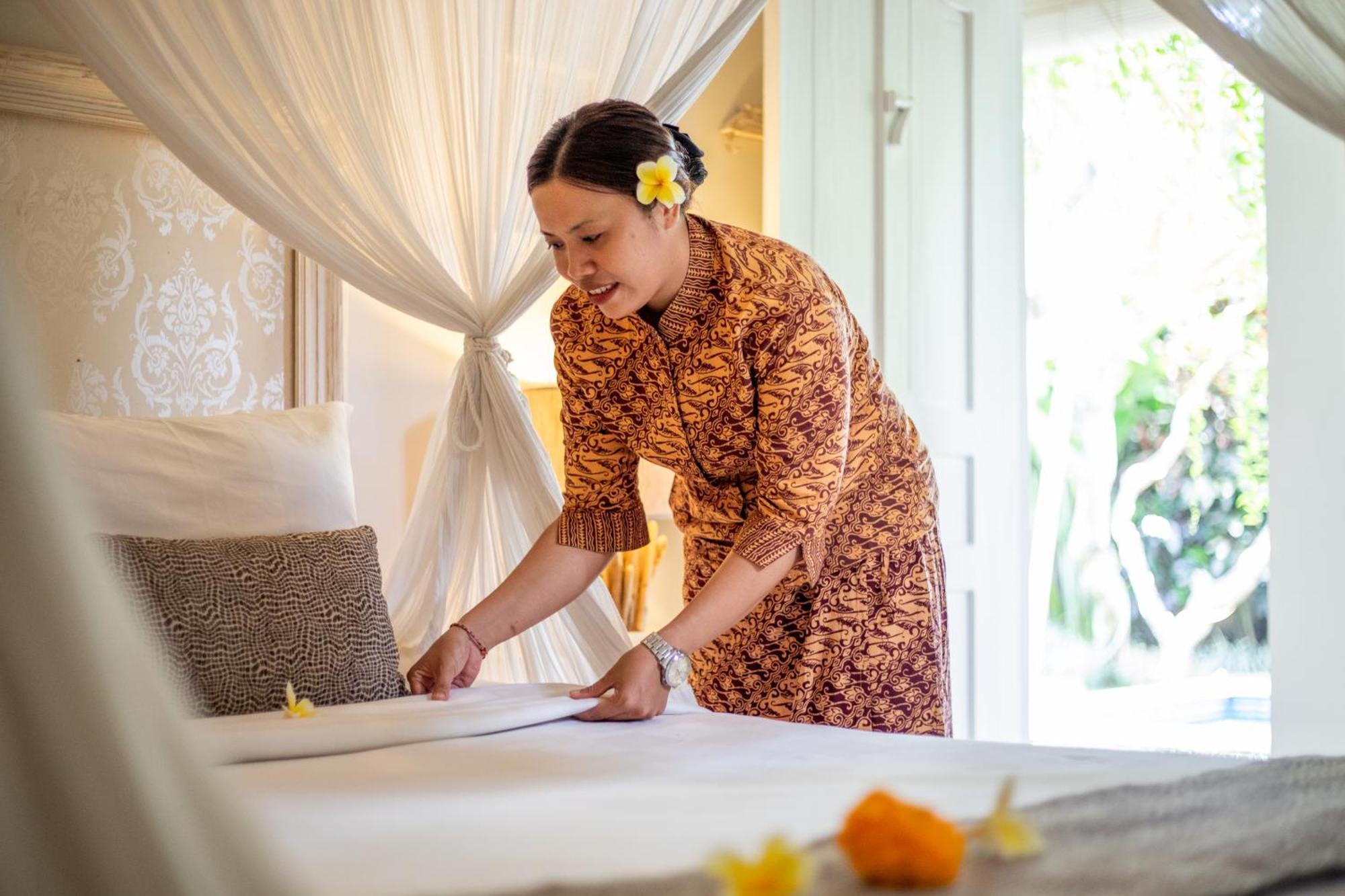 Villa Lodek Deluxe Seminyak Eksteriør bilde