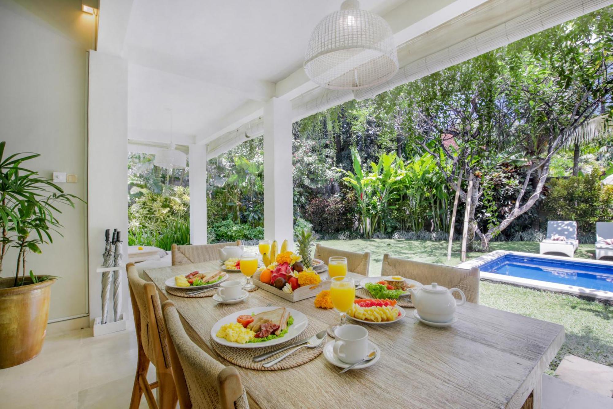 Villa Lodek Deluxe Seminyak Eksteriør bilde