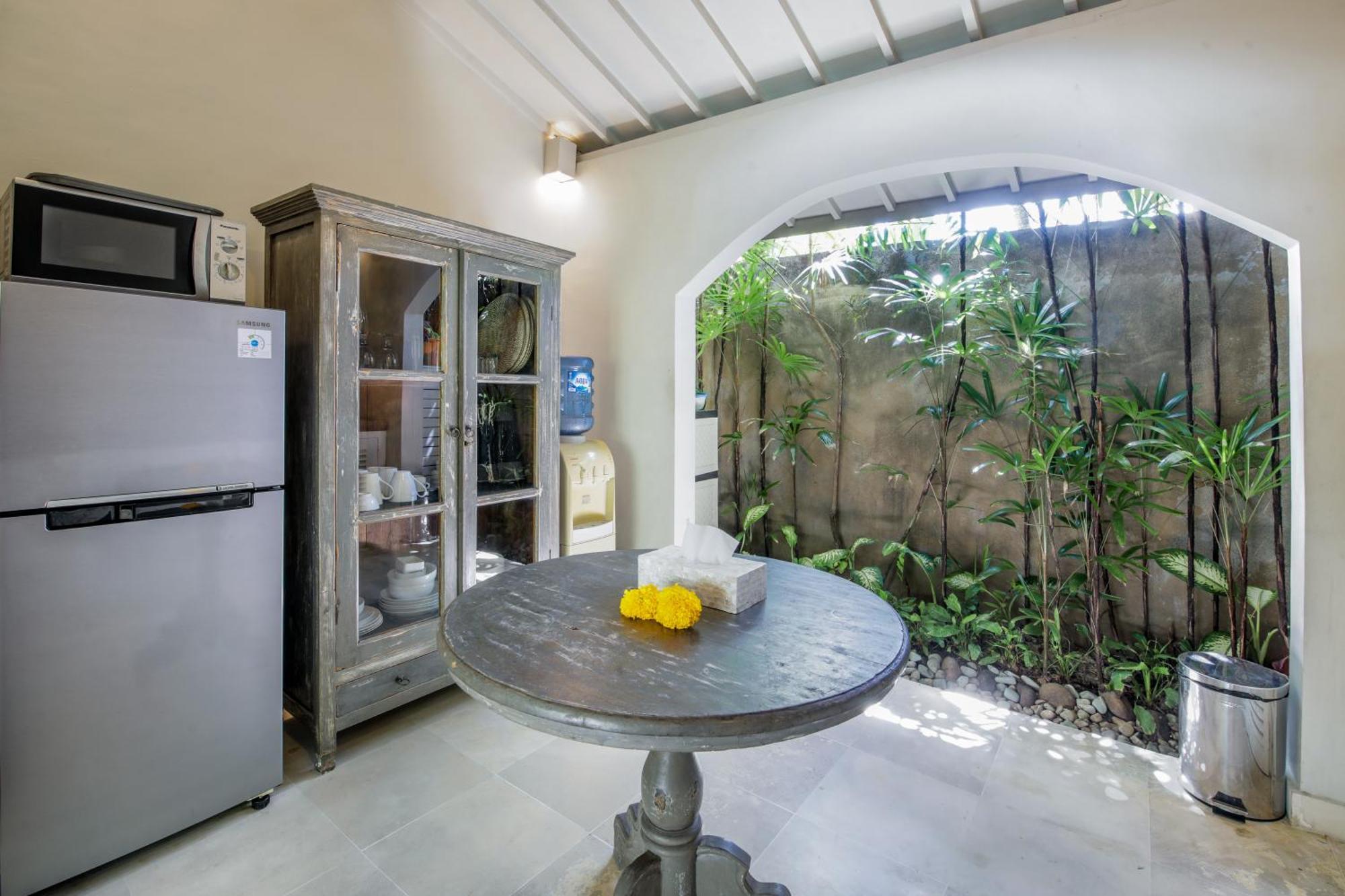 Villa Lodek Deluxe Seminyak Eksteriør bilde