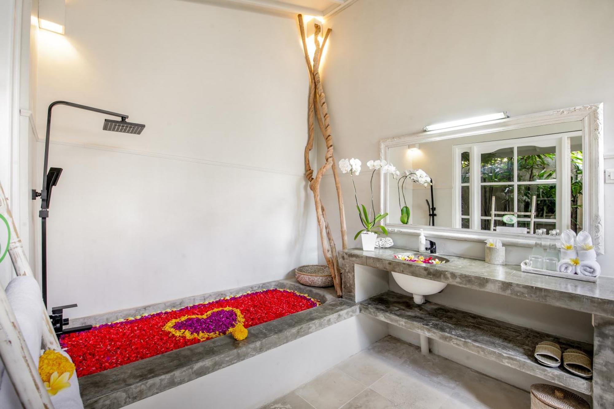 Villa Lodek Deluxe Seminyak Eksteriør bilde