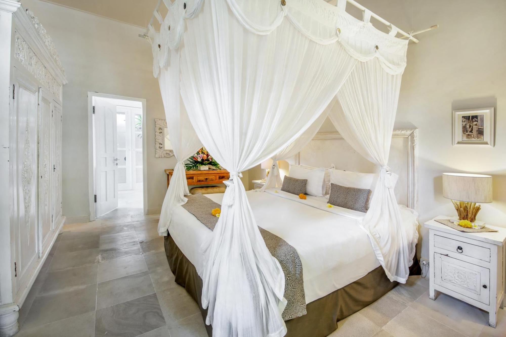 Villa Lodek Deluxe Seminyak Eksteriør bilde